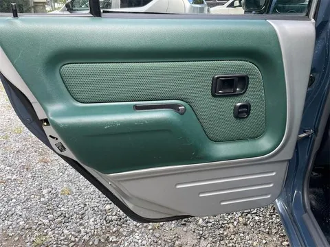 Daihatsu Naked
