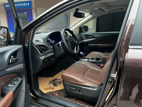 BYD S7