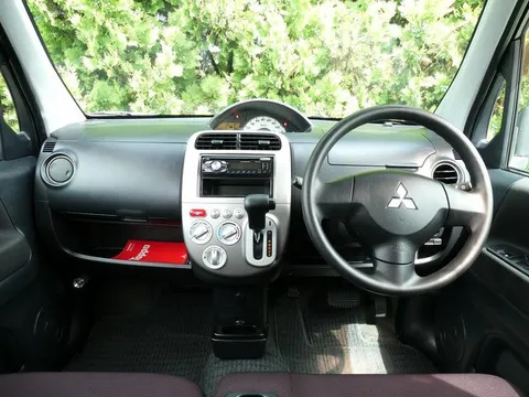 Mitsubishi Toppo