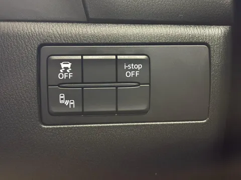 Mazda Mazda3 (Axela)