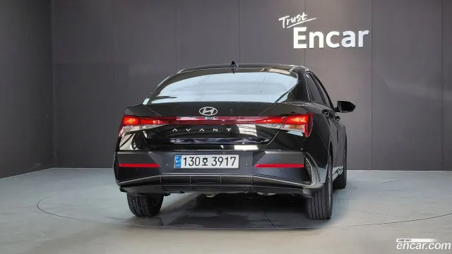 Hyundai Elantra (Avante)