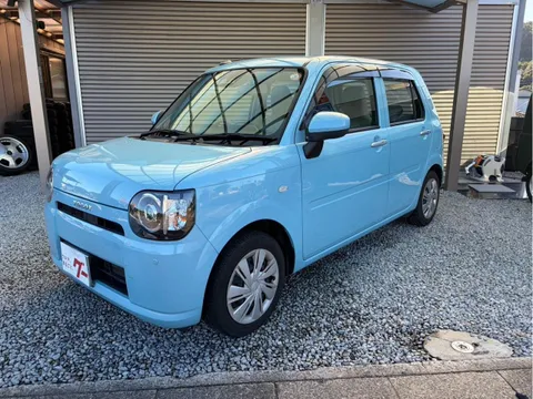 Daihatsu Mira Tocot