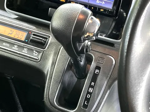 Suzuki Wagon R Stingray