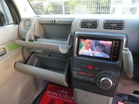 Toyota Pixis Space