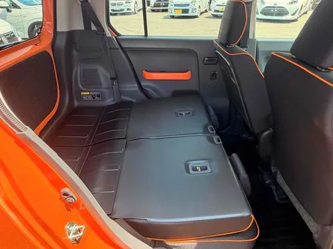 Mazda Flair Crossover