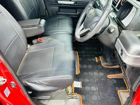 Suzuki Spacia Gear