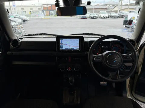 Suzuki Jimny Sierra