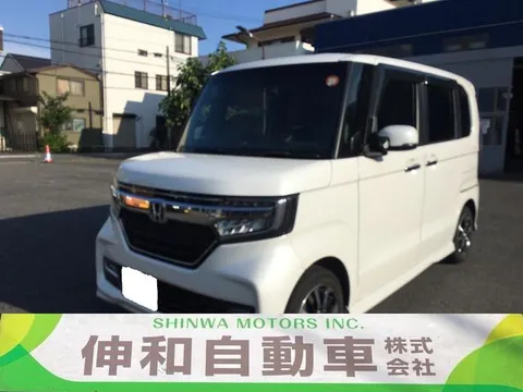 Honda N-BOX Custom