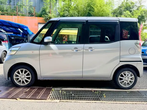 Mitsubishi eK Space