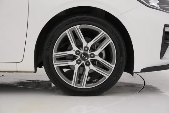Kia Cerato (K3)