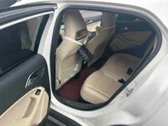 Mercedes-Benz Mercedes-Benz GLA