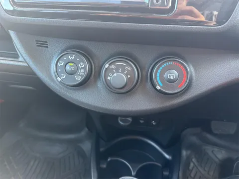 Toyota Yaris (Vitz)
