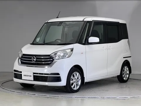 Nissan Dayz Roox
