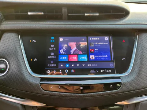 Cadillac XT6