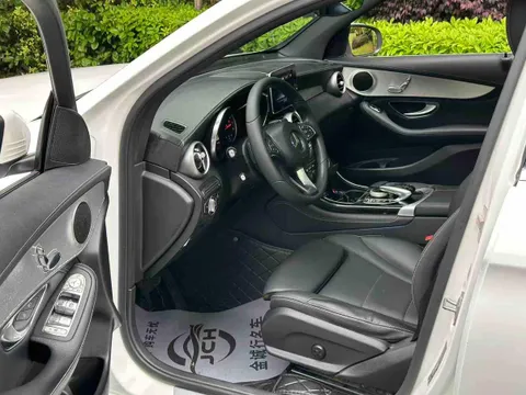 Mercedes-Benz Mercedes-Benz GLC