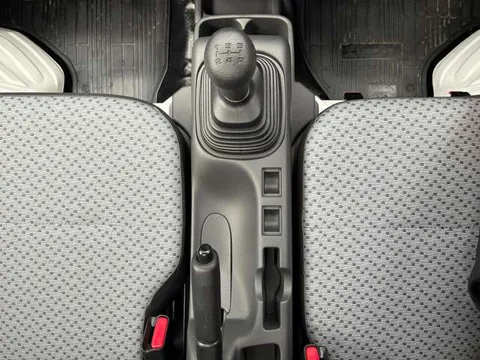 Nissan Clipper Truck