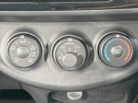 Toyota Yaris (Vitz)