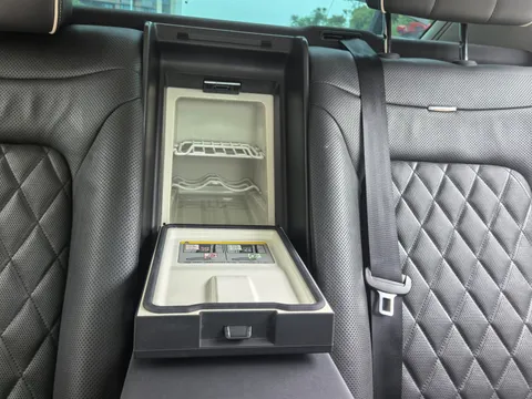Volkswagen Phideon