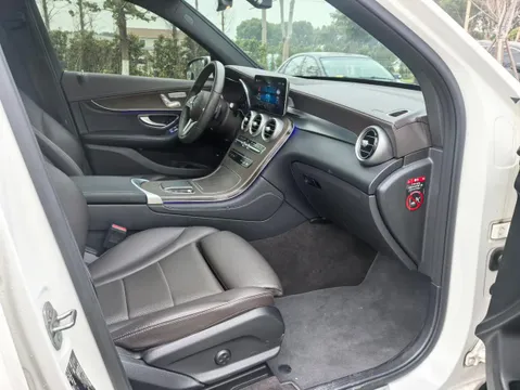 Mercedes-Benz Mercedes-Benz GLC