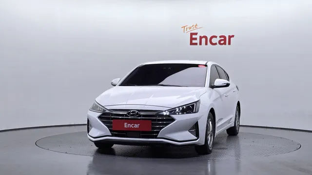 Hyundai Elantra (Avante)