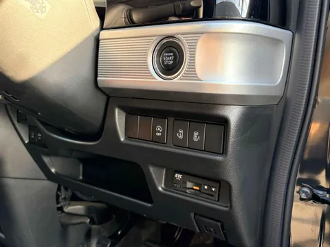 Suzuki Spacia Custom
