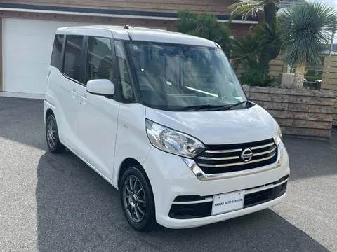 Nissan Dayz Roox