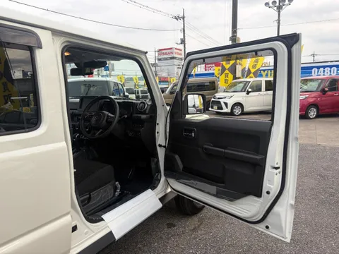 Suzuki Jimny Nomade