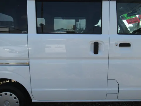 Nissan Clipper