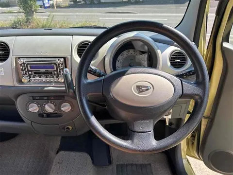 Daihatsu Move Latte