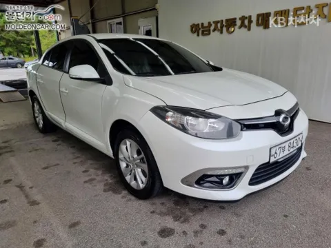 Renault SM3