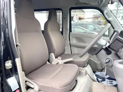 Nissan Clipper
