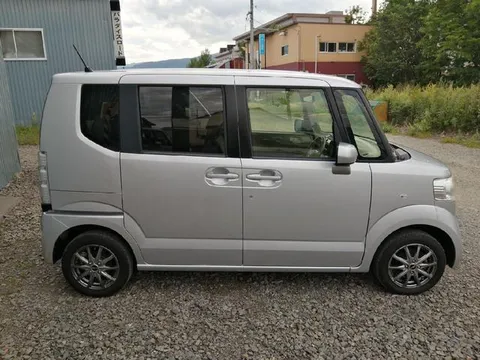 Honda N-BOX Plus