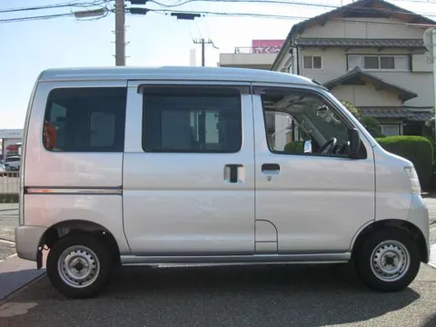 Daihatsu Hijet Cargo