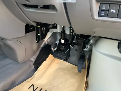 Mitsubishi Minicab Van