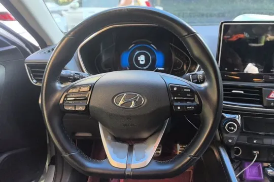Hyundai Lafesta