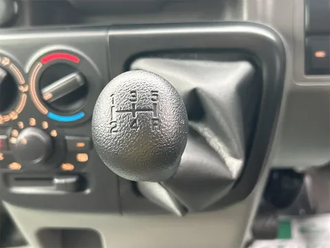 Mitsubishi Minicab Van