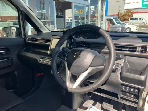 Suzuki Wagon R Stingray