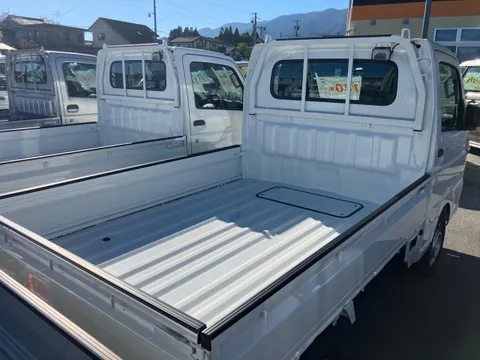 Mitsubishi Minicab Truck
