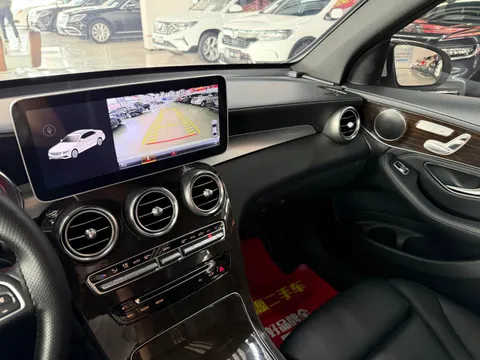 Mercedes-Benz Mercedes-Benz GLC
