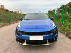 Lynk & Co Lynk & Co 02
