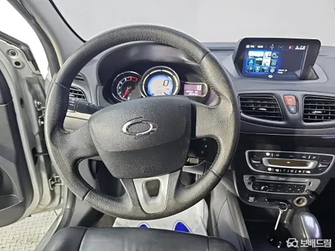 Renault SM3