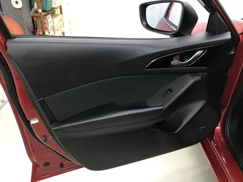 Mazda Axela Sport