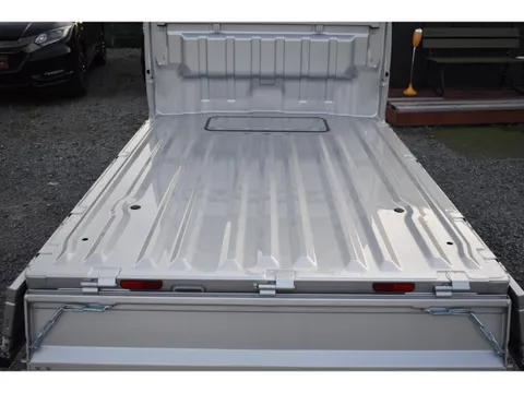 Mitsubishi Minicab Truck