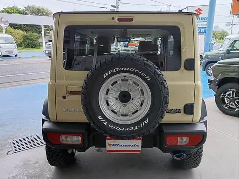 Suzuki Jimny Nomade