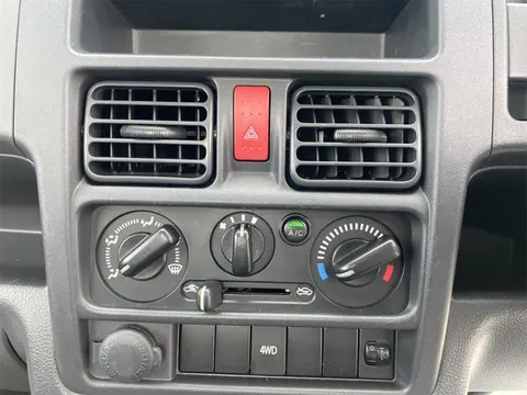 Nissan Clipper Truck