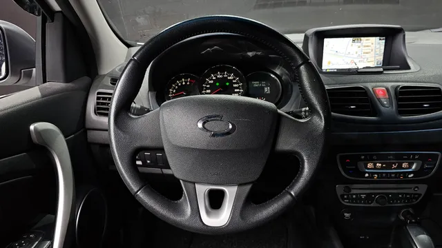 Renault SM3