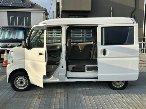 Nissan Clipper