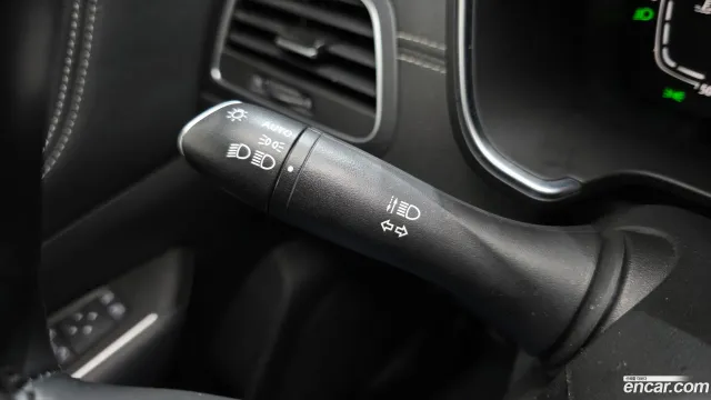 Renault Talisman (SM6)