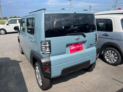 Daihatsu Taft
