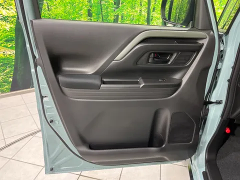 Suzuki Spacia Gear